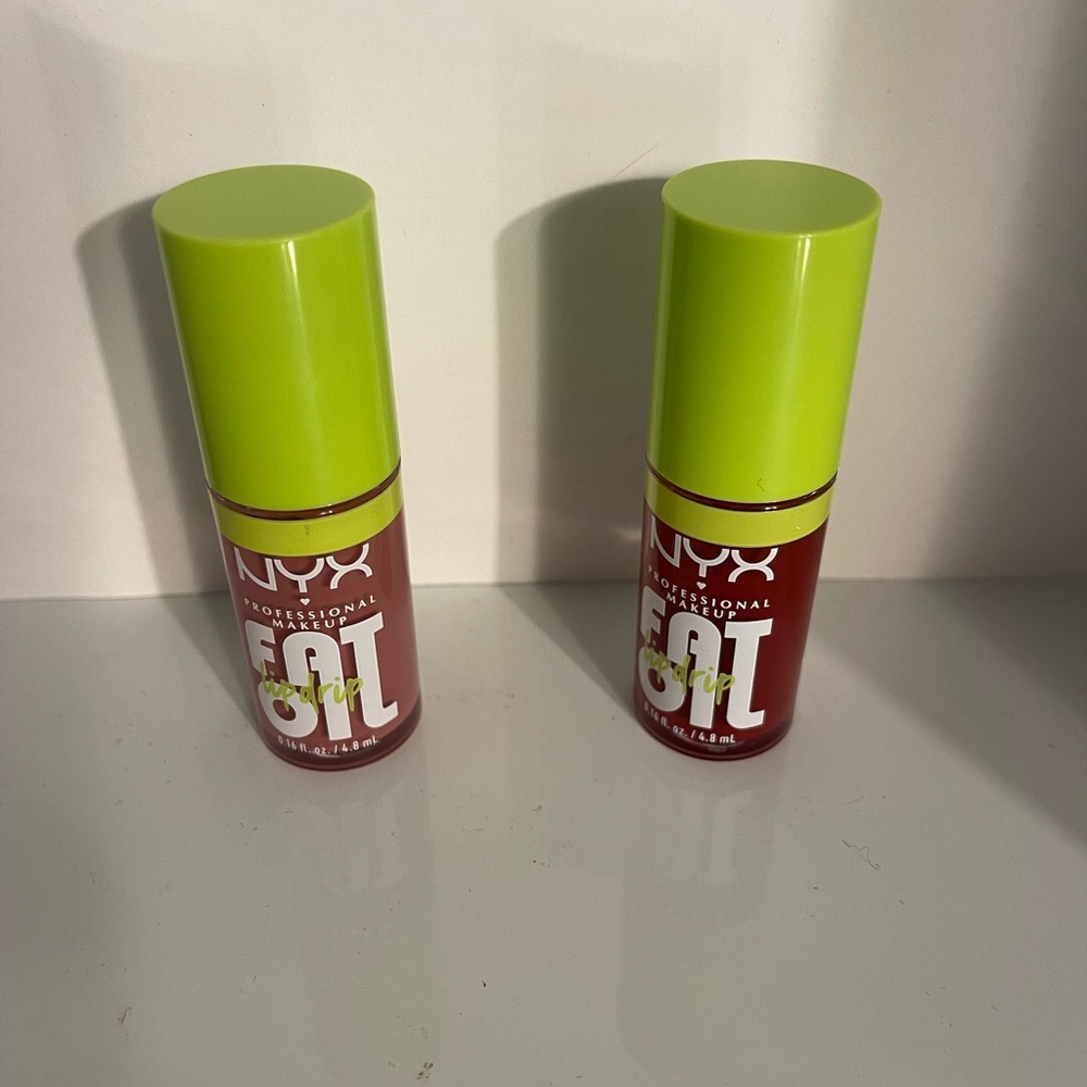 NYX Professional Makeup Fat Oil.